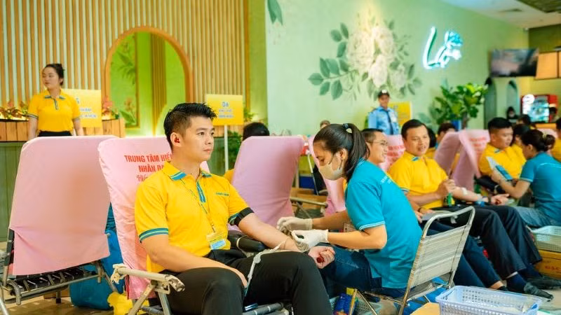 Ngày Hội đỏ là hoạt động thường niên của Nam A Bank