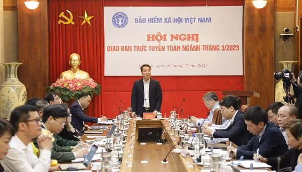 Tổng Giám đốc Bảo hiểm xã hội Việt Nam Nguyễn Thế Mạnh phát biểu tại hội nghị giao ban trực tuyến toàn ngành tháng 3/2023. (Ảnh: Tâm Trung)