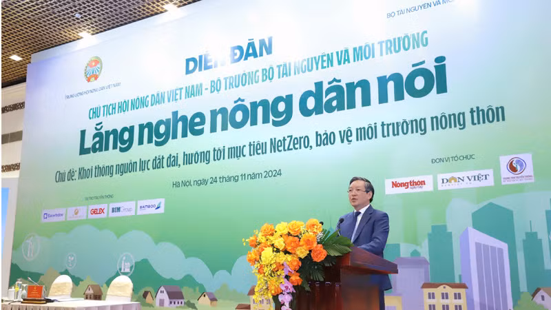 Chủ tịch Trung ương Hội Nông dân Việt Nam Lương Quốc Đoàn phát biểu tại Diễn đàn. Chủ tịch Trung ương Hội Nông dân Việt Nam Lương Quốc Đoàn phát biểu tại Diễn đàn.