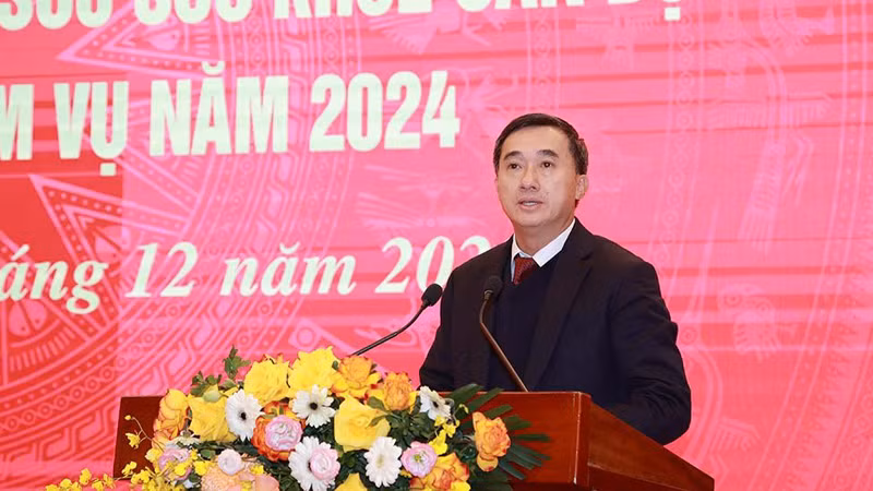 Phó Trưởng Ban Bảo vệ, chăm sóc sức khỏe cán bộ Trung ương, Thứ trưởng Bộ Y tế, Trần Văn Thuấn phát động Phong trào thi đua năm 2024.