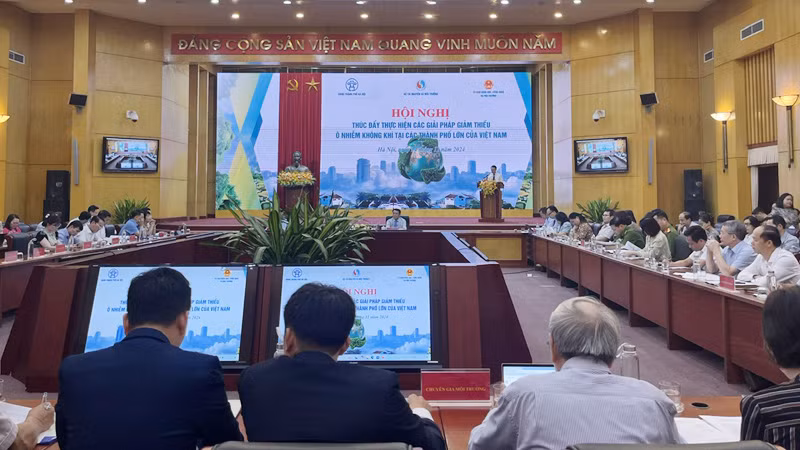 Quang cảnh hội nghị. Quang cảnh hội nghị.