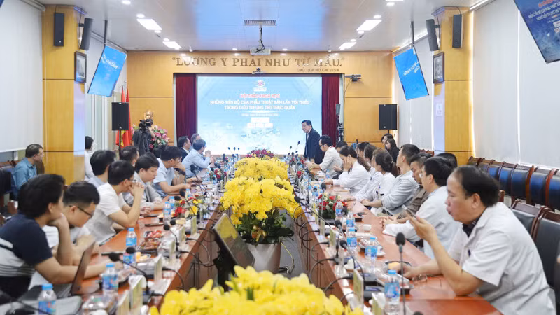 Quang cảnh hội thảo khoa học.