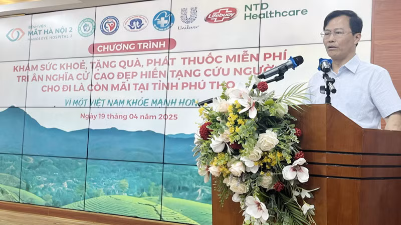 Phó Giám đốc Thường trực Sở Y tế tỉnh Phú Thọ Trần Minh Khánh phát biểu tại Chương trình. Phó Giám đốc Thường trực Sở Y tế tỉnh Phú Thọ Trần Minh Khánh phát biểu tại Chương trình.