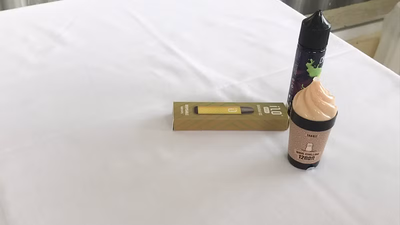 Nhiều mẫu sản phẩm thuốc lá thế hệ thu hút giới trẻ tại nước ta được trên thị trường. Nhiều mẫu sản phẩm thuốc lá thế hệ thu hút giới trẻ tại nước ta được trên thị trường.