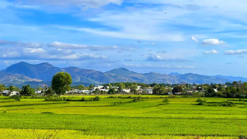 Vẻ đẹp trù phú, thẳm xanh của miền biên giới Bờ Y.