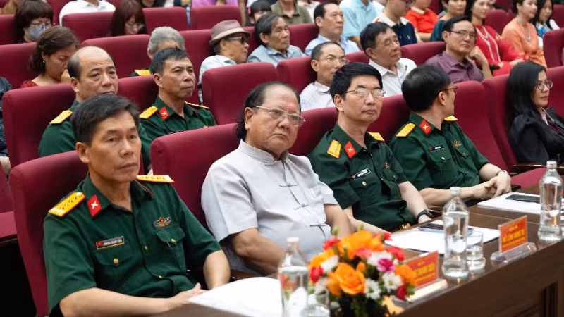 Tuần phim thu hút sự tham gia của nhiều đạo diễn, nhà làm phim.