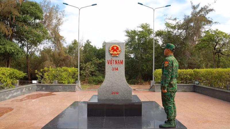 Bảo vệ chủ quyền biên giới là nhiệm vụ quan trọng của lực lượng bộ đội biên phòng.