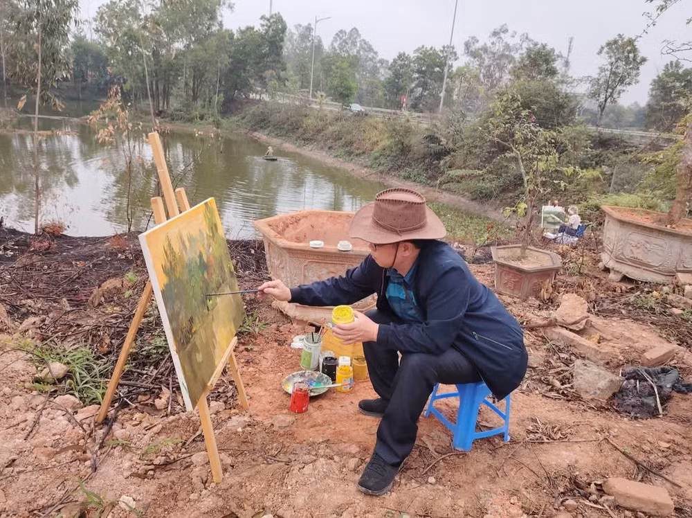 90% tác phẩm trong triển lãm được họa sĩ trực họa.