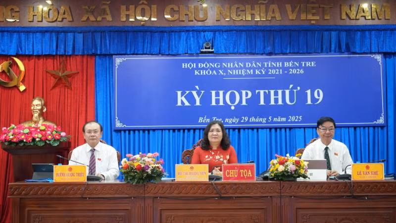 Hội đồng nhân dân tỉnh Bến Tre tổ chức kỳ họp thứ 19. (Ảnh: HOÀNG TRUNG)