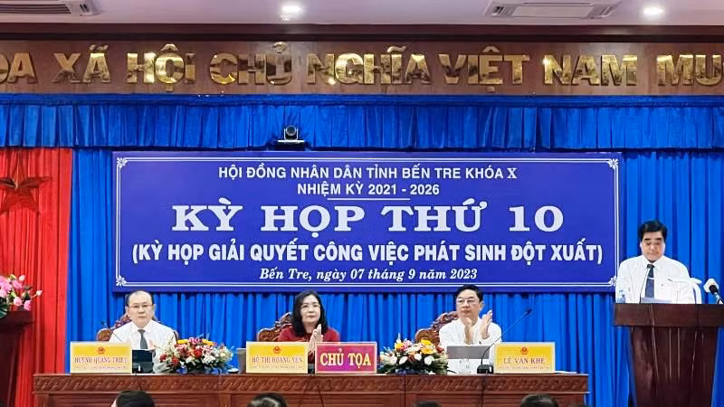 Hội đồng nhân dân tỉnh Bến Tre thông qua 5 nghị quyết phát triển kinh tế-xã hội.