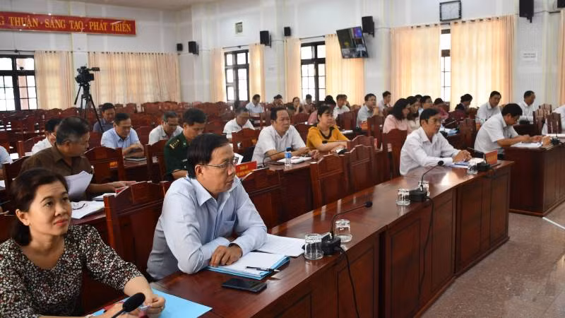 Đại biểu tham dự hội nghị về công tác kiểm tra, giám sát.