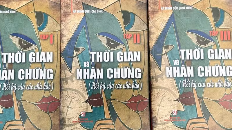 Một bộ sách mang trong mình lịch sử