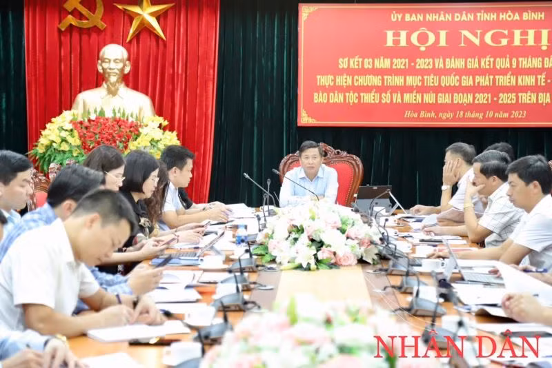 Các đại biểu tại Hội nghị.