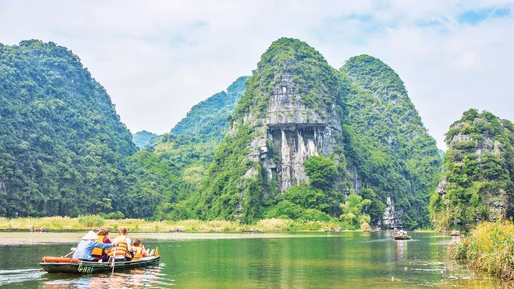 Cảnh sắc thiên nhiên của Việt Nam luôn hấp dẫn du khách nước ngoài Cảnh sắc thiên nhiên của Việt Nam luôn hấp dẫn du khách nước ngoài