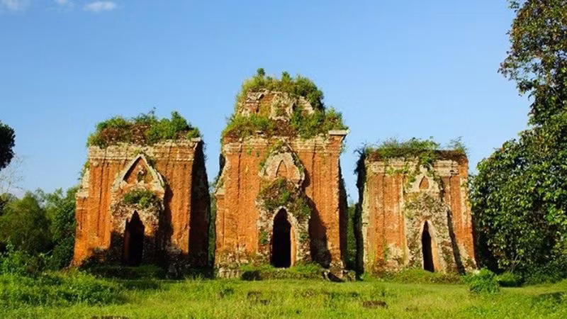 Bảo tồn, tu bổ tháp Chăm Chiên Đàn nhằm phục hồi, ổn định lâu dài cho cấu trúc di tích.