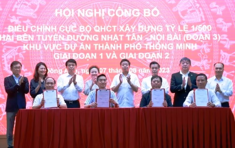 Hội nghị công bố điều chỉnh quy hoạch thành phố thông minh. 