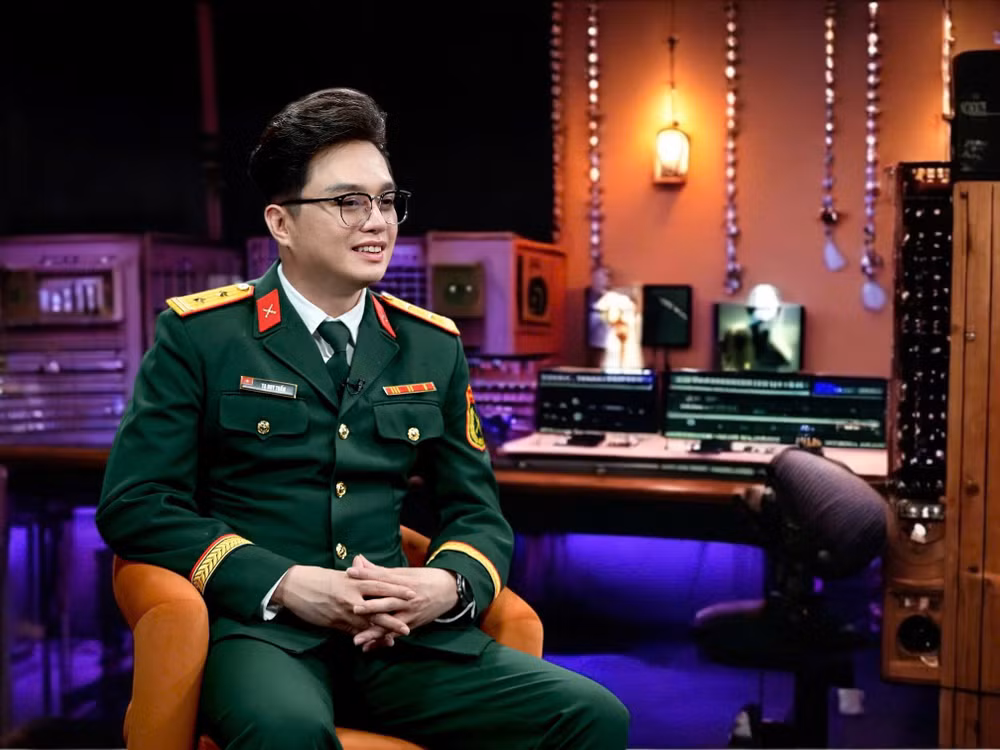 Nhạc sĩ Tạ Duy Tuấn
