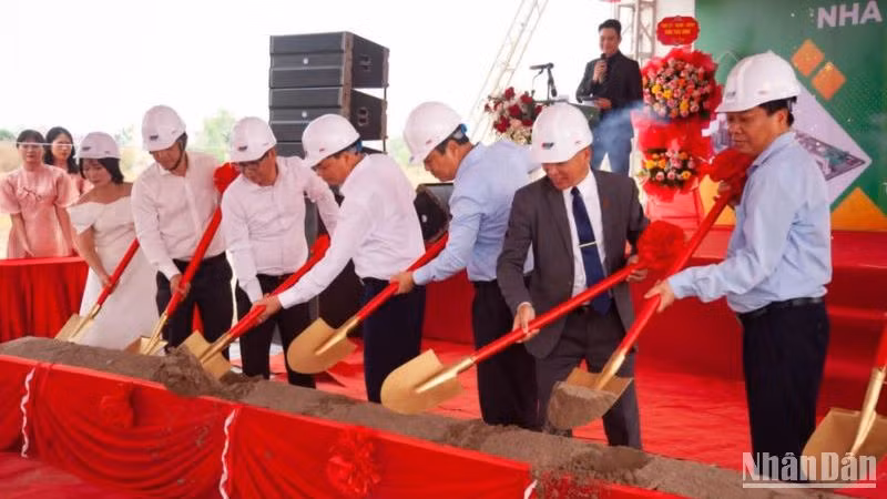 Nghi thức động thổ Nhà máy Dầu thực vật BCF Thái Bình vốn đầu tư gần 1.000 tỷ đồng.