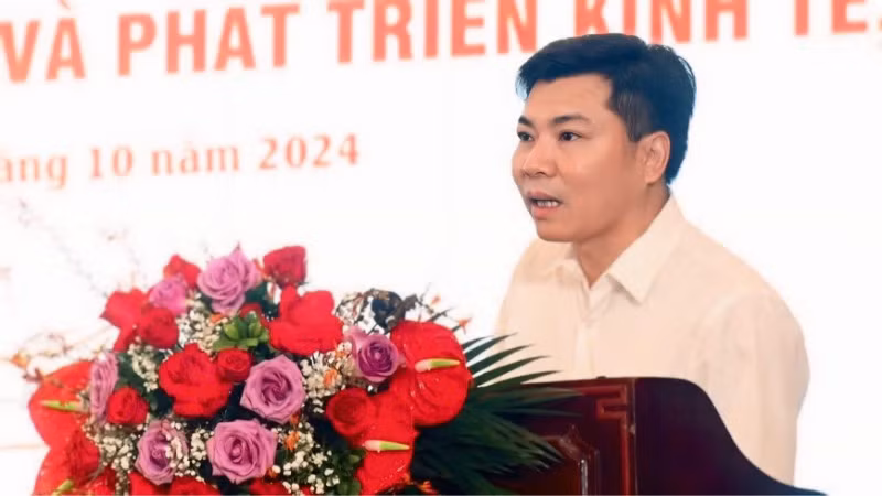 Giám đốc Sở Văn hóa và Thể thao tỉnh Ninh Bình Nguyễn Mạnh Cường phát biểu tại Hội thảo. Giám đốc Sở Văn hóa và Thể thao tỉnh Ninh Bình Nguyễn Mạnh Cường phát biểu tại Hội thảo.