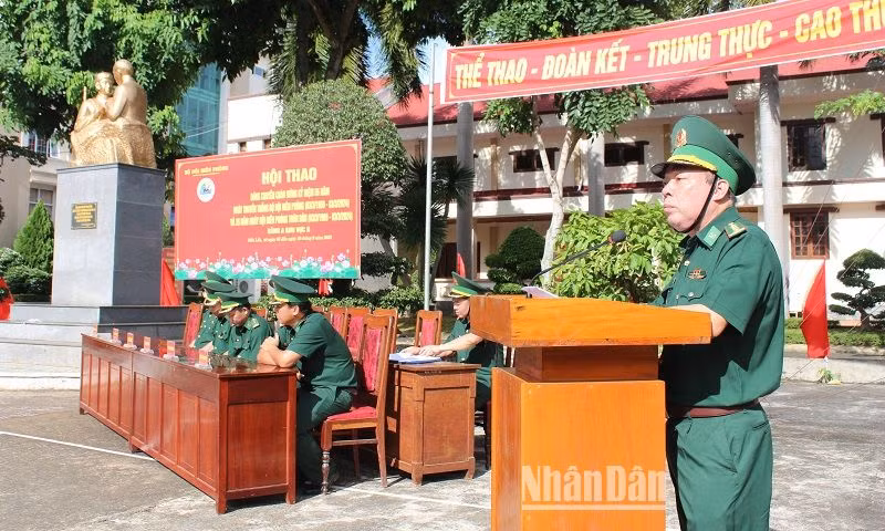 Đại tá Đào Viết Hùng, Chỉ huy trưởng Bộ đội Biên phòng tỉnh Đắk Lắk phát biểu Bế mạc hội thao.