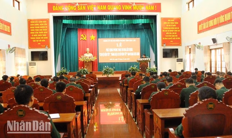 Quang cảnh Lễ phát động phong trào thi đua xây dựng “chi bộ bốn tốt”, “đảng bộ cơ sở bốn tốt” giai đoạn 2023-2028. Quang cảnh Lễ phát động phong trào thi đua xây dựng “chi bộ bốn tốt”, “đảng bộ cơ sở bốn tốt” giai đoạn 2023-2028.