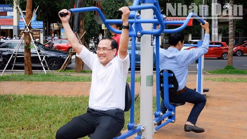 Các đại biểu trải nghiệm công trình sau khi chính thức đưa vào sử dụng.