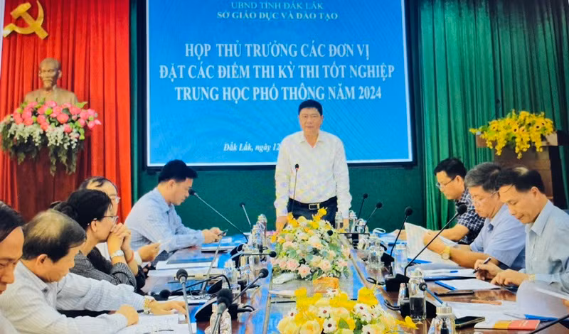 Sở Giáo dục và Đào tạo tỉnh Đắk Lắk họp với thủ trưởng các đơn vị đặt các điểm thi kỳ thi tốt nghiệp Trung học phổ thông năm 2024. (Ảnh: Sở Giáo dục và Đào tạo tỉnh Đắk Lắk)