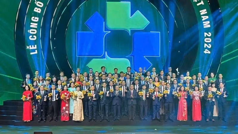 Các doanh nghiệp có sản phẩm đạt Thương hiệu quốc gia Việt Nam năm 2024 được vinh danh vào tối 4/11 tại Trung tâm Hội nghị Quốc gia. Các doanh nghiệp có sản phẩm đạt Thương hiệu quốc gia Việt Nam năm 2024 được vinh danh vào tối 4/11 tại Trung tâm Hội nghị Quốc gia.