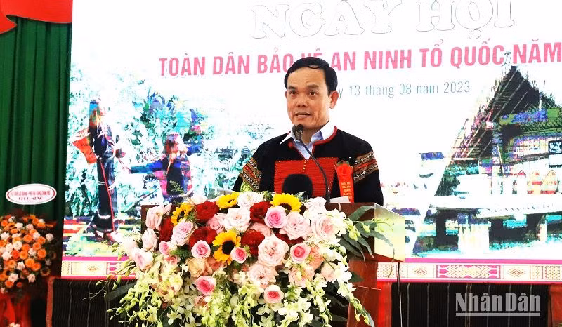 Phó Thủ tướng Trần Lưu Quang phát biểu tại Ngày hội "Toàn dân bảo vệ an ninh Tổ quốc" năm 2023 xã Ea Tul.
