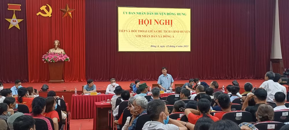 Quang cảnh buổi đối thoại.