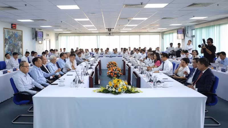 Buổi họp mặt ấm cúng, thân tình của lãnh đạo, nguyên lãnh đạo các đơn vị, nhà máy nhiệt điện, EVNGENCO3 qua các thời kỳ. Buổi họp mặt ấm cúng, thân tình của lãnh đạo, nguyên lãnh đạo các đơn vị, nhà máy nhiệt điện, EVNGENCO3 qua các thời kỳ.