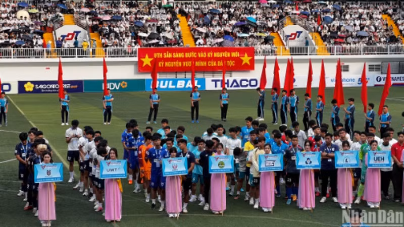 28 đội bóng tranh tài ở vòng loại bảng E diễn ra tại Thành phố Hồ Chí Minh 