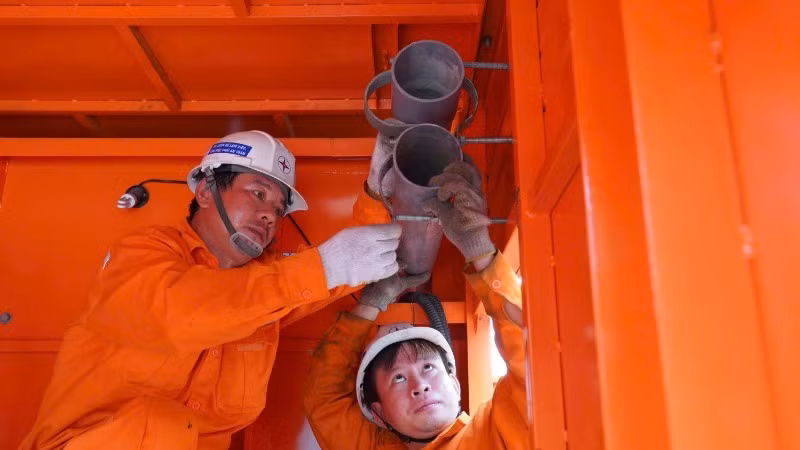 Ngành điện Thành phố Hồ Chí Minh bảo đảm vận hành an toàn hệ thống điện, cung cấp điện ổn định, tin cậy phục vụ các kỳ thi.