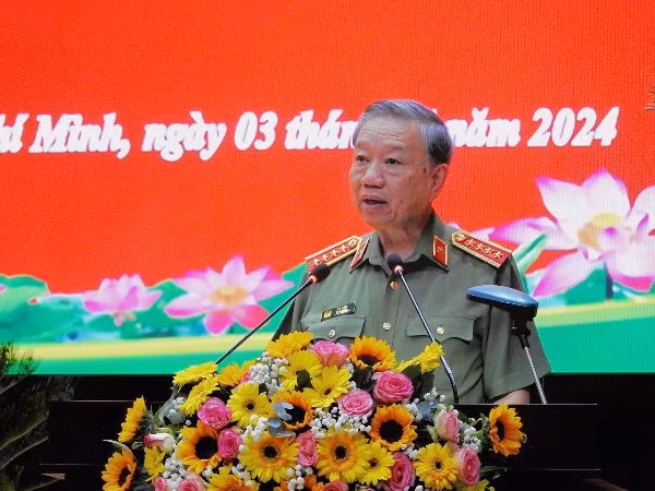 Đại tướng Tô Lâm phát biểu tại hội nghị. (Ảnh: ĐỨC NAM) Đại tướng Tô Lâm phát biểu tại hội nghị. (Ảnh: ĐỨC NAM)