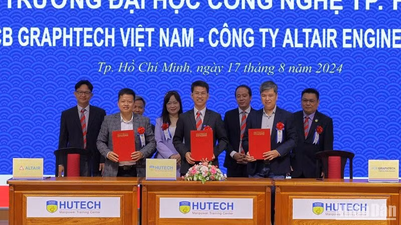 HUTECH và các doanh nghiệp ký kết hợp tác đào tạo nguồn nhân lực