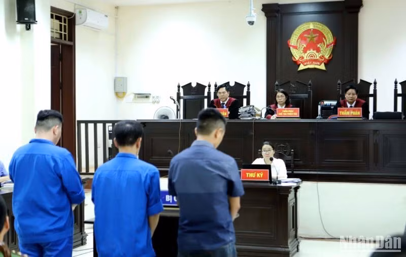 Phiên xét xử phúc thẩm được tổ chức công khai tại Tòa án nhân dân tỉnh Thái Bình.