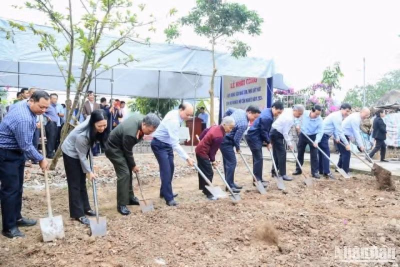 Tỉnh Thái Bình phấn đấu đến tháng 9/2025 hoàn thành xóa nhà tạm, nhà dột nát cho hộ nghèo, hộ cận nghèo. Tỉnh Thái Bình phấn đấu đến tháng 9/2025 hoàn thành xóa nhà tạm, nhà dột nát cho hộ nghèo, hộ cận nghèo.