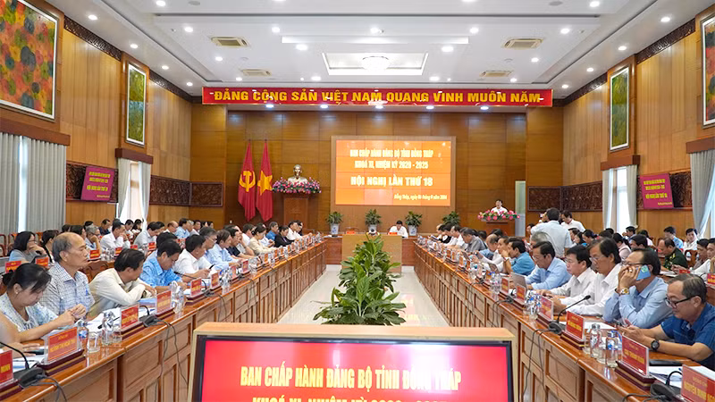 Quang cảnh hội nghị. (Ảnh: HỮU NGHĨA)