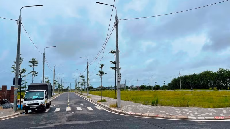Tỉnh Nam Định yêu cầu đẩy mạnh phòng ngừa vi phạm pháp luật về đất đai, trật tự xây dựng và môi trường. (Ảnh minh họa: XUÂN TRƯỜNG)