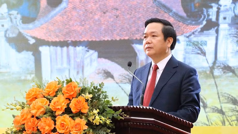 Chủ tịch Ủy ban nhân dân tỉnh Ninh Bình Phạm Quang Ngọc phát biểu tại lễ kỷ niệm. (Ảnh: XUÂN TRƯỜNG)
