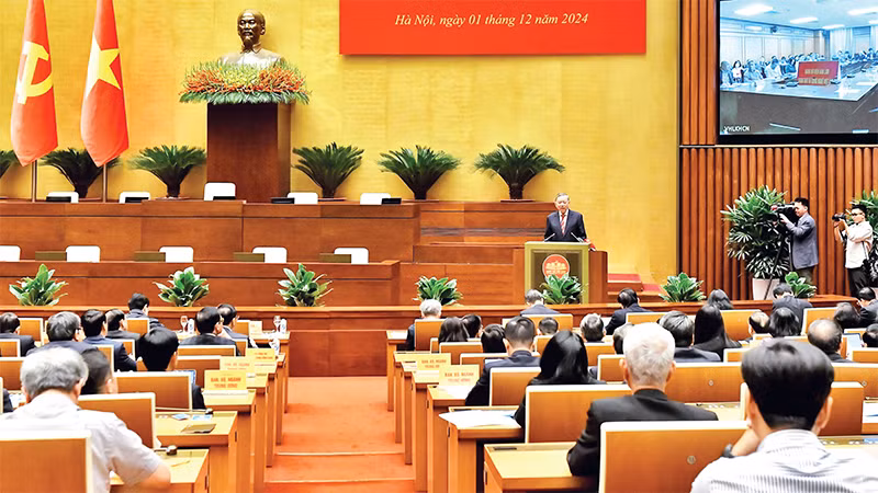 Hội nghị toàn quốc quán triệt, triển khai tổng kết việc thực hiện Nghị quyết số 18-NQ/TW của Ban Chấp hành Trung ương Ðảng khóa XII. (Ảnh NGUYỄN ÐĂNG) 
