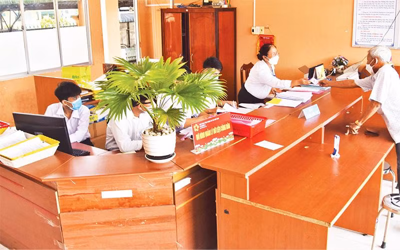 Triển khai Mô hình quản lý dữ liệu dân cư tại UBND Phường 2, thành phố Cao Lãnh (tỉnh Ðồng Tháp). 