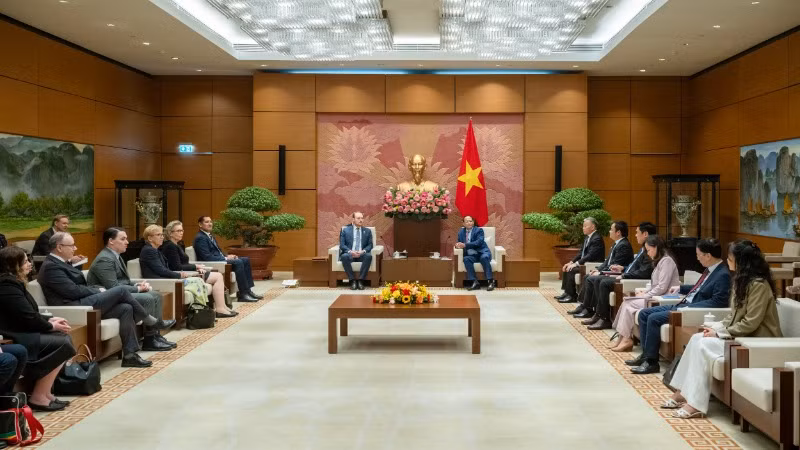 Quang cảnh buổi tiếp. 