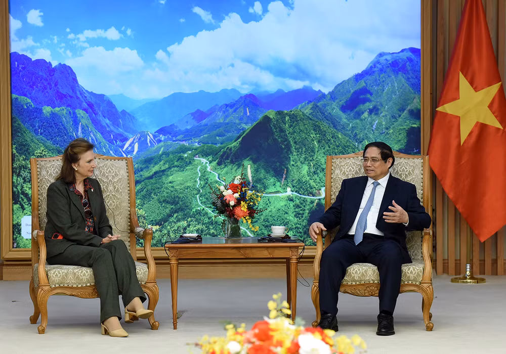 Thủ tướng Phạm Minh Chính tiếp Bộ trưởng Ngoại giao, Ngoại thương và Tôn giáo Argentina Diana Mondino.
