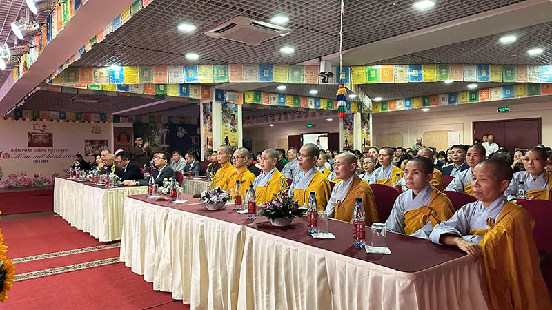 Lễ kỷ niệm 10 năm Niệm Phật đường tại Liên bang Nga. (Ảnh: THÙY VÂN)