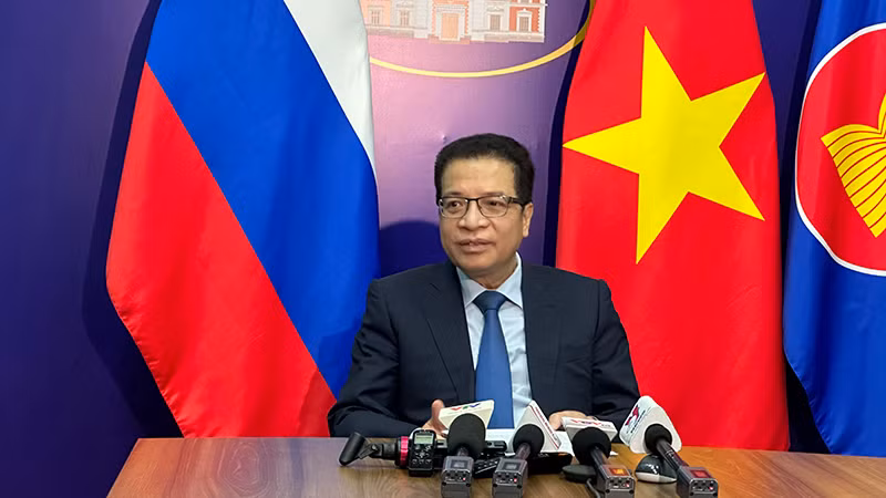 Đại sứ Đặng Minh Khôi. (Ảnh: THÙY VÂN)