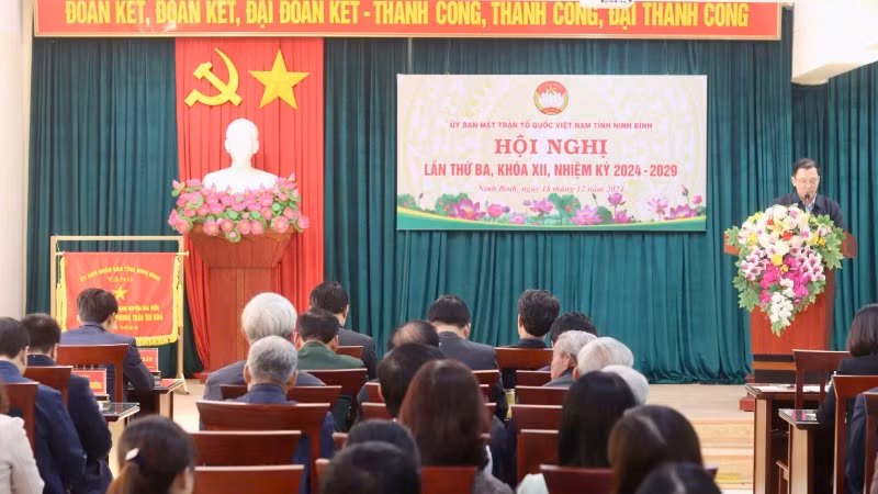 Quang cảnh hội nghị.