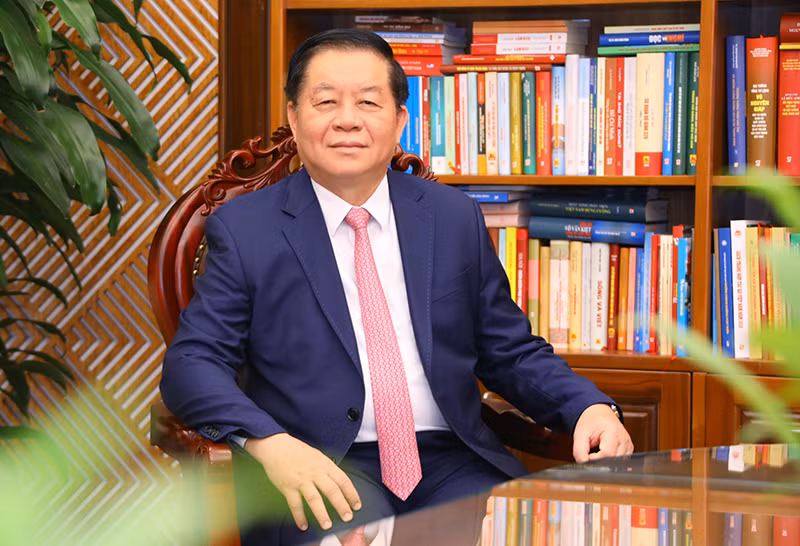Bí thư Trung ương Đảng, Trưởng Ban Tuyên giáo Trung ương Nguyễn Trọng Nghĩa. Bí thư Trung ương Đảng, Trưởng Ban Tuyên giáo Trung ương Nguyễn Trọng Nghĩa.
