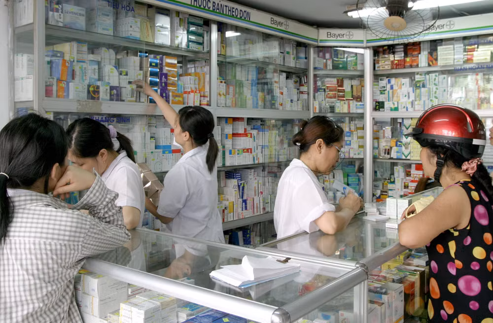 Bộ Y tế triển khai nhiều biện pháp để cung ứng đủ thuốc đáp ứng nhu cầu khám chữa bệnh của người dân 