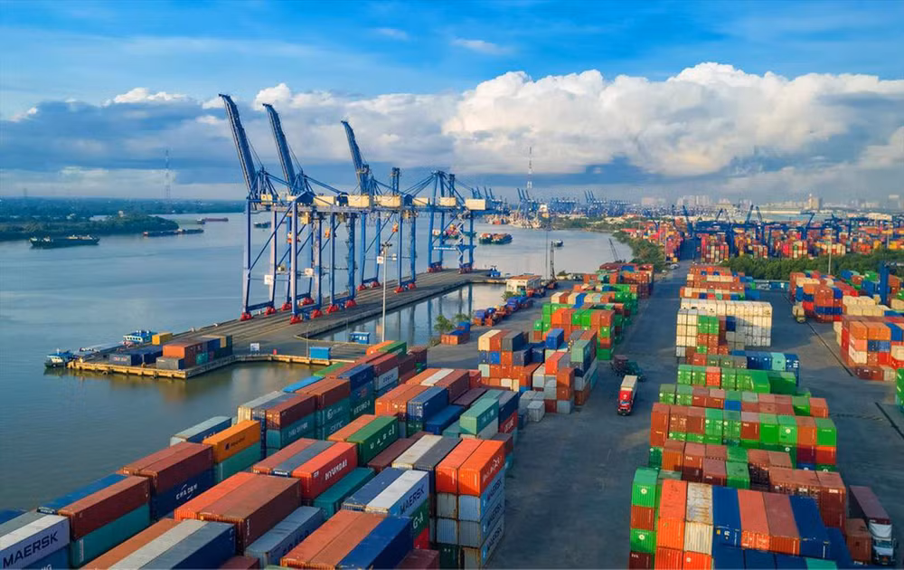 Cảng Cát Lái hiện là cảng container quốc tế lớn và hiện đại nhất Việt Nam. (Ảnh: TTXVN)